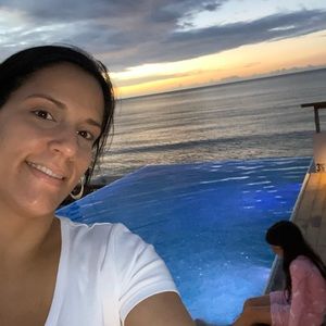 Meet your Posher, Lisamar